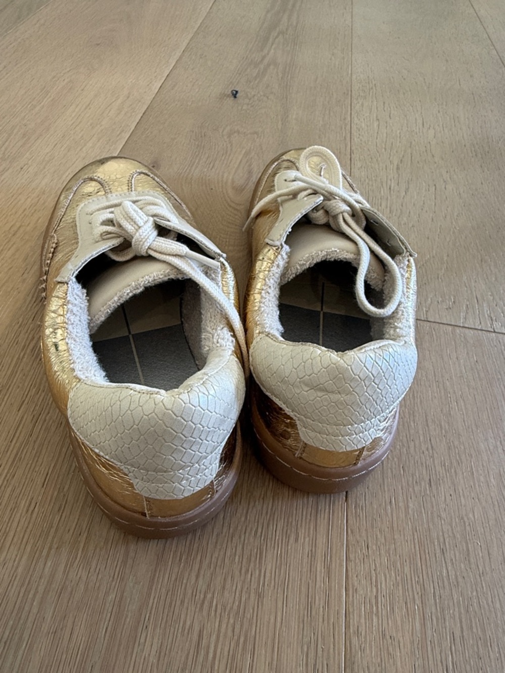 DV by Dolce Vita Shimmering Gold Sneakers brand new sz 6 - Picture 4 of 6